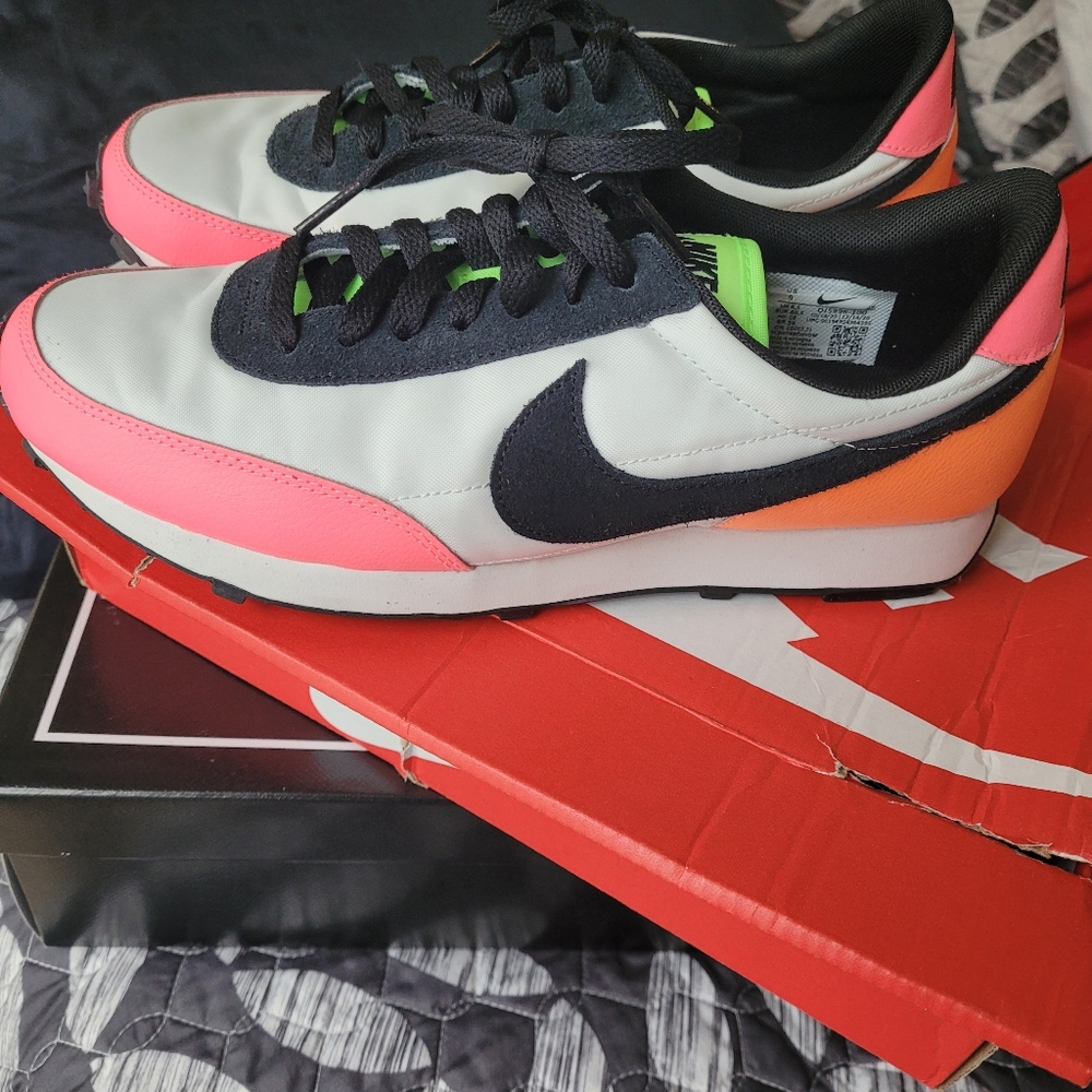 Nike DBreak Sneakers